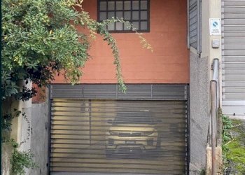 2.jpg - Box all'asta Lungotorrente Verde 10 R, Genova (zona Pontedecimo) - foto 4