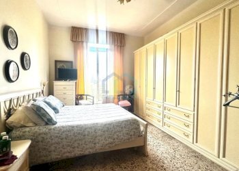 44.jpg - Appartamento Piazza del Popolo 8, Savona - foto 6