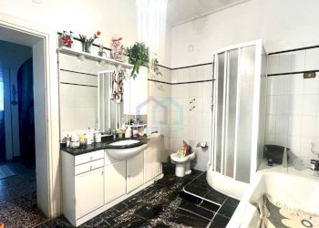 51.jpg - Appartamento Piazza del Popolo 8, Savona - foto 10