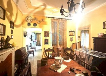 70.jpg - Appartamento Piazza del Popolo 8, Savona - foto 14