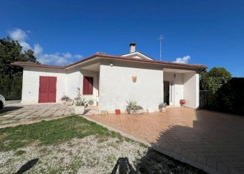 WhatsApp Image 2025-10-27 at 12.11.45 (2).jpeg - Villa Fiano Romano - foto 7