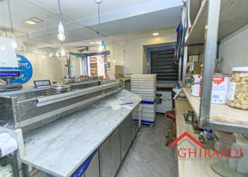 4.0 BANCONE PIZZA.jpg - Pizzeria VIA D'ANDRADE, Genova (neighborhood Sestri Ponente) - photo 18