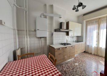 2.0 CUCINA.jpeg - Appartamento VIA GIORDANO 96, Genova (zona Sestri Ponente) - foto 3