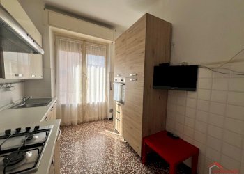 2.1 CUCINA.jpeg - Appartamento VIA GIORDANO 96, Genova (zona Sestri Ponente) - foto 4