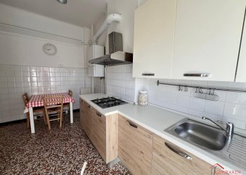 2.2 CUCINA.jpeg - Appartamento VIA GIORDANO 96, Genova (zona Sestri Ponente) - foto 5