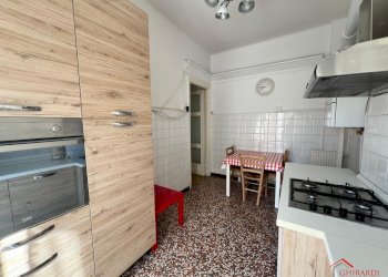 2.3 CUCINA.jpeg - Appartamento VIA GIORDANO 96, Genova (zona Sestri Ponente) - foto 6