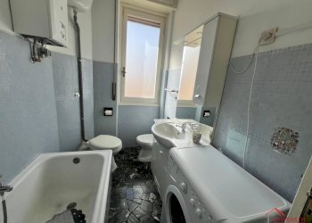 6.1 BAGNO.jpeg - Appartamento VIA GIORDANO 96, Genova (zona Sestri Ponente) - foto 14
