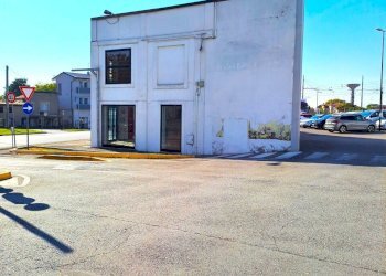 esterno lato.jpg - Cartoleria - Libreria Rovigo - foto 3