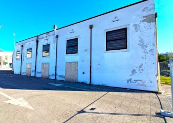 esterno parte dietro.jpg - Cartoleria - Libreria Rovigo - foto 4