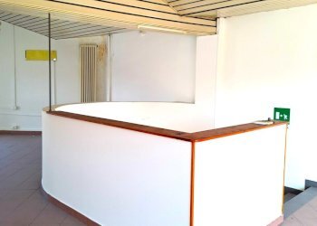 ingresso scala.jpg - Cartoleria - Libreria Rovigo - foto 13