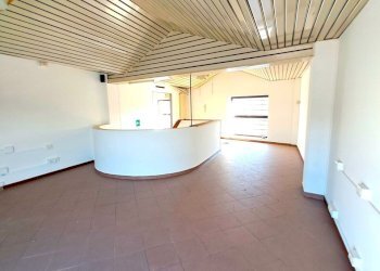 lato piano primo.jpg - Cartoleria - Libreria Rovigo - foto 14