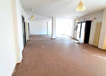 altra visione piano terra.jpg - Cartoleria - Libreria Rovigo - foto 17