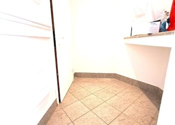 locale ripostiglio.jpg - Cartoleria - Libreria Polesella - foto 4