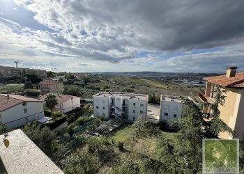 Mansarda Via Antonio Pacinotti, 45, Camerano - foto 5