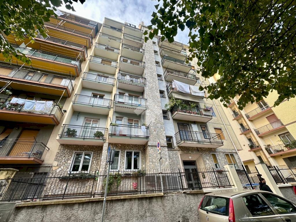 Trilocale Via Martiri della Deportazione, Savona (zona Lavagnola) - foto 1