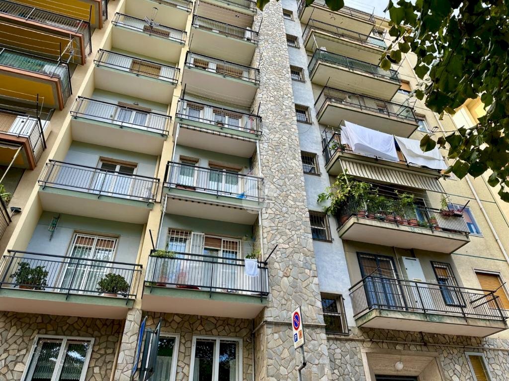 Trilocale Via Martiri della Deportazione, Savona (zona Lavagnola) - foto 2