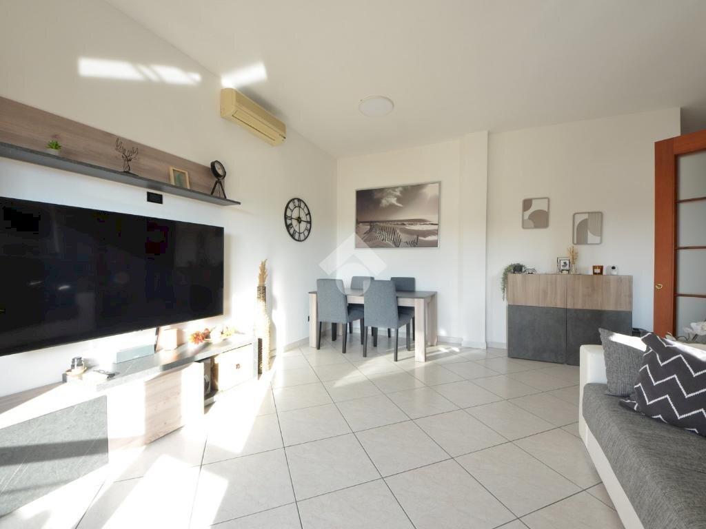 Three-room apartment Via A. Manzoni, Cambiago - photo 3