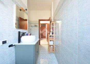 Three-room apartment Via A. Manzoni, Cambiago - photo 22