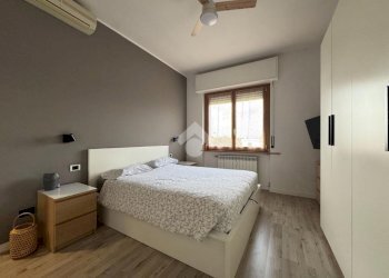 Three-room apartment Via A. Manzoni, Cambiago - photo 25