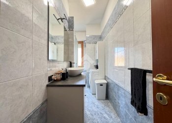 Three-room apartment Via A. Manzoni, Cambiago - photo 33