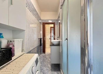 Three-room apartment Via A. Manzoni, Cambiago - photo 34
