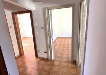 Four-room apartment via Luigi Negrelli, Bologna (neighborhood San Donato) - photo 2