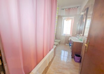 Foto 19 - Four-room apartment Via Antonio Roveggio
 
22, Roma - photo 19