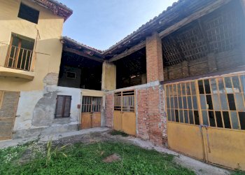 Foto 3 - Casa indipendente via Caisotti
 
9, Santa Vittoria d'Alba - foto 3