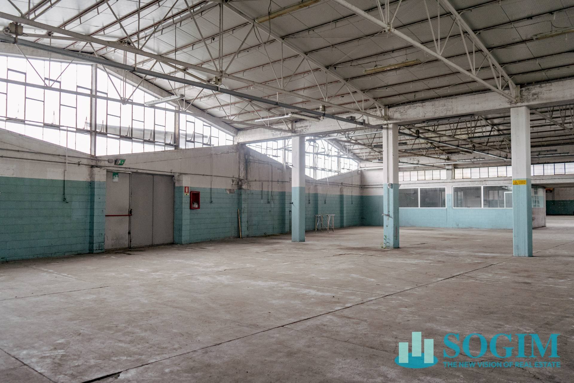 Interno - Capannone Via Morandi
 
21, Saronno - foto 2