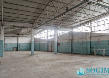 Interno - Capannone Via Morandi
 
21, Saronno - foto 8