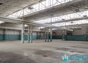 Interno - Capannone Via Morandi
 
21, Saronno - foto 11