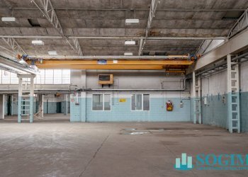 Interno - Capannone Via Morandi
 
21, Saronno - foto 14