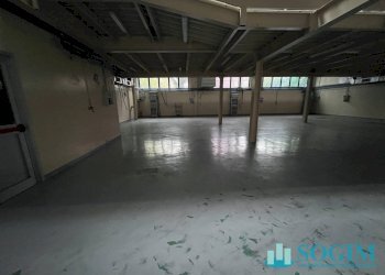 Foto 17 - Capannone via Volta
 
23, Settimo Milanese - foto 17