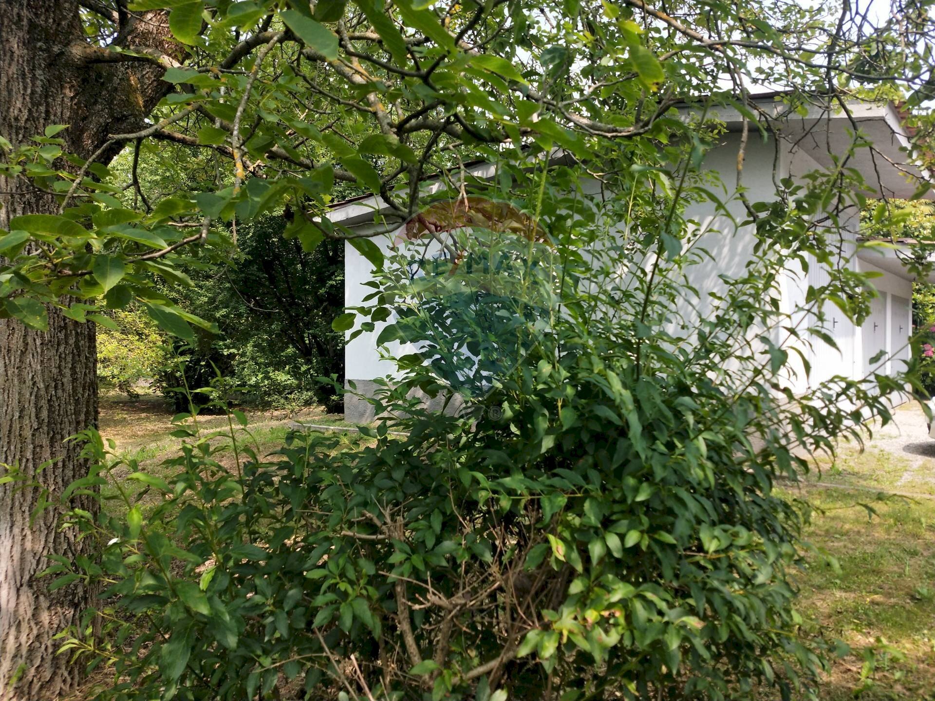 Giardino - Terreno edificabile Via Pessone
 
21, Varallo Pombia - foto 2