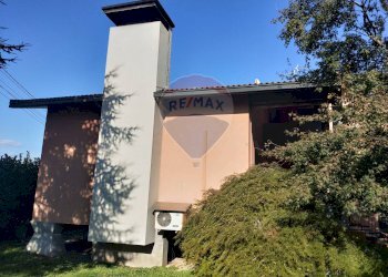 prospetto verso il giardino - Villa via IV Novembre
 
11 - 9, Benna - foto 9