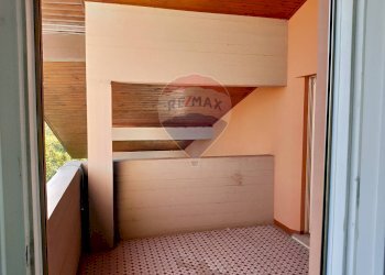 P.1 terrazzino coperto della camera di 13 mq. - Villa via IV Novembre
 
11 - 9, Benna - foto 22