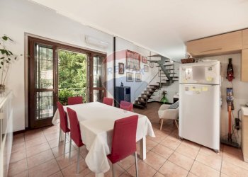 Sala da pranzo - Trilocale Bellinzago Lombardo - foto 5