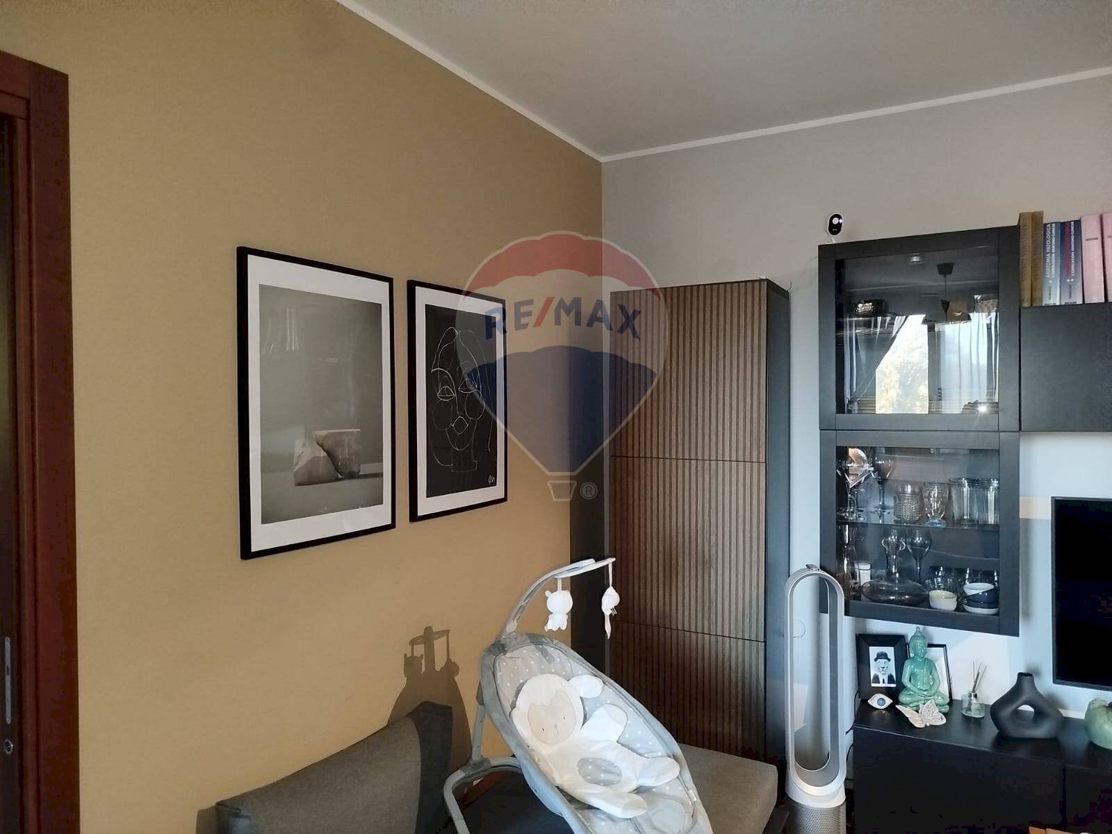 Sala da pranzo - Trilocale Via Madonna
 
61, San Martino Siccomario - foto 3