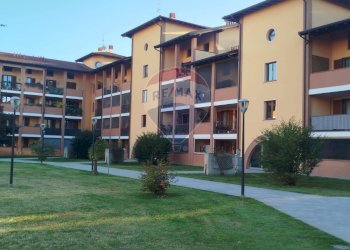 Edificio all\'aperto - Trilocale Via Madonna
 
61, San Martino Siccomario - foto 12
