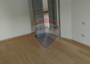 Stanza vuota - Bilocale Via Alcide de Gasperi
 
60, Agrate Brianza - foto 18