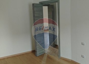 Stanza vuota - Bilocale Via Alcide de Gasperi
 
60, Agrate Brianza - foto 19