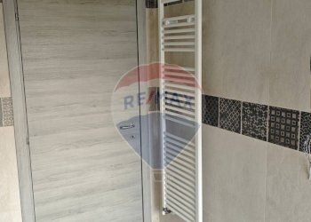 Bagno - Bilocale Via Alcide de Gasperi
 
60, Agrate Brianza - foto 26