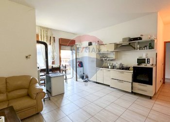 Soggiorno - Trilocale Via Rimembranze
 
3, Cremenaga - foto 4