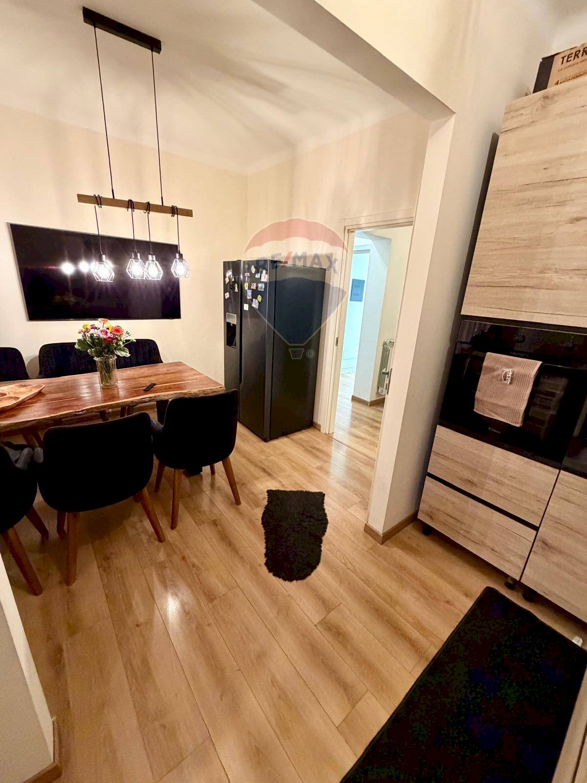 Sala da pranzo - Quadrilocale VIALE DEI MILLE
 
35, Varese - foto 2