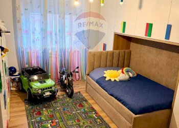 Camera / camera da letto - Quadrilocale VIALE DEI MILLE
 
35, Varese - foto 7