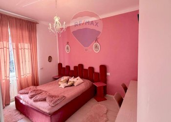 Camera / camera da letto - Quadrilocale VIALE DEI MILLE
 
35, Varese - foto 10