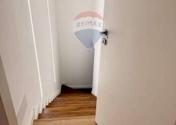 Scale - Quadrilocale VIALE DEI MILLE
 
35, Varese - foto 16