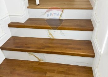 Scale - Quadrilocale VIALE DEI MILLE
 
35, Varese - foto 18