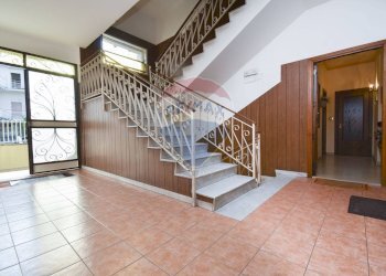 Ricezione / Lobby - Appartamento Via Antonino Gramsci
 
138, Gravina di Catania - foto 20