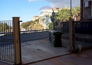 Edificio all\'aperto - Quadrilocale Via Cristoforo Colombo
 
10, Caltagirone - foto 20